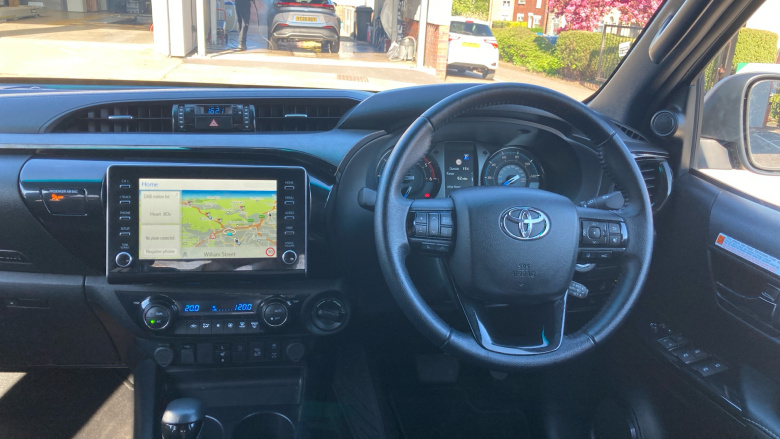 Toyota Hilux Diesel Invincible X D/Cab Pick Up 2.8 D-4D Auto